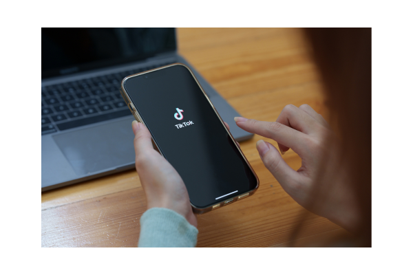 Os Melhores Horários para Postar no TikTok: Maximize seu Alcance
